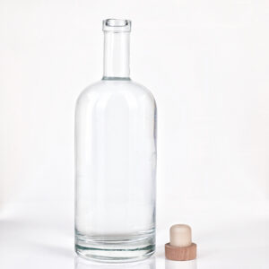 750ML680g ODM Wholesale 750ml Transparent Glass Bottle For Vodka