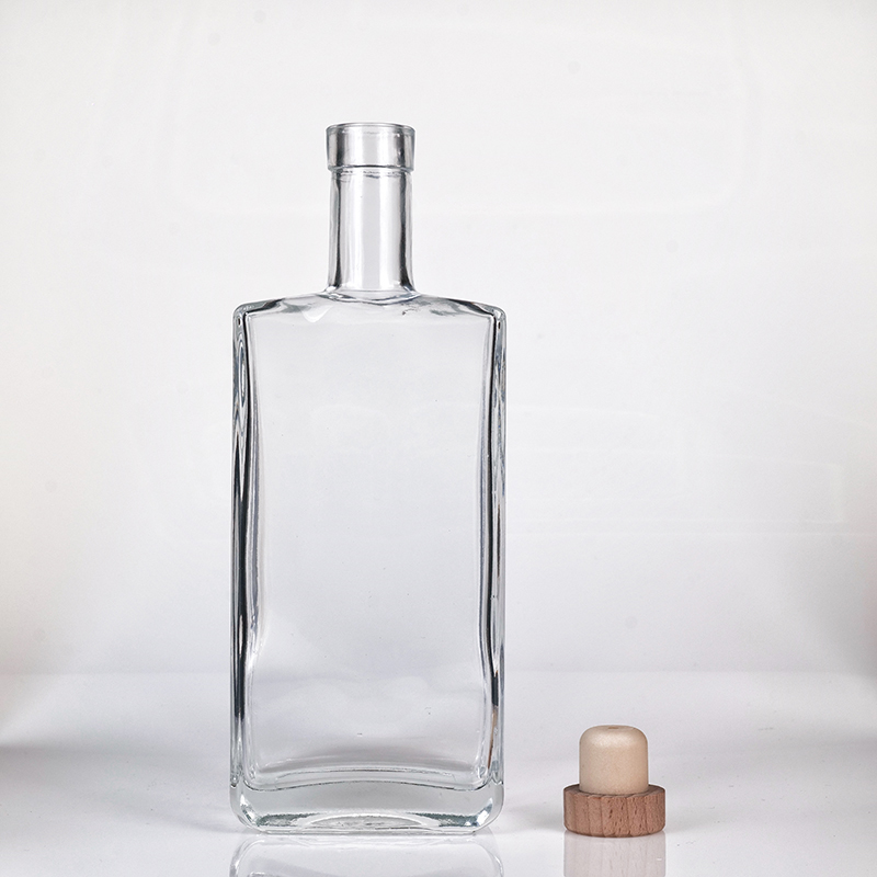 750ML680g Square Glass Wine Bottles Can Be Customized