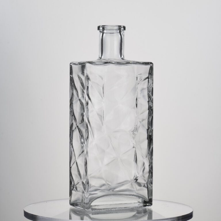 500ML 580g Square Glass Bottle Is Grand And Luxurious