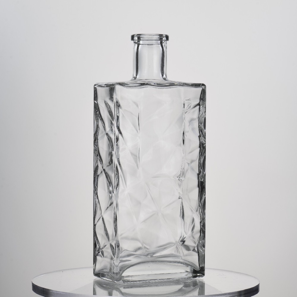 500ML 580g Square Glass Bottle Is Grand And Luxurious