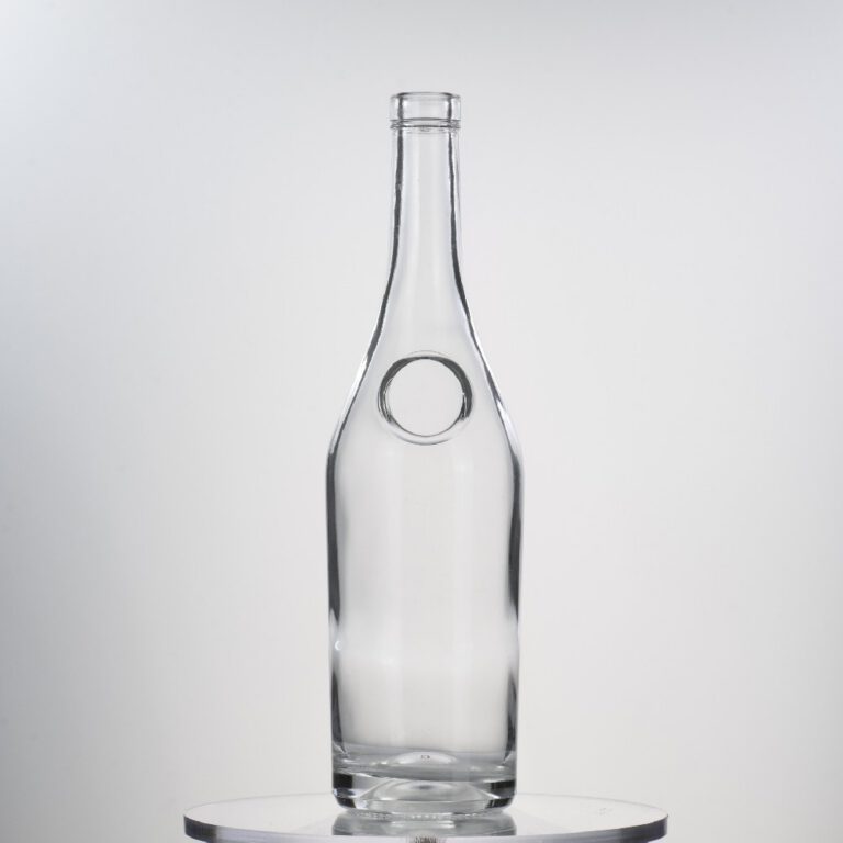 700ML 620g Customizable Classic Glass Bottle For Tequila Gin