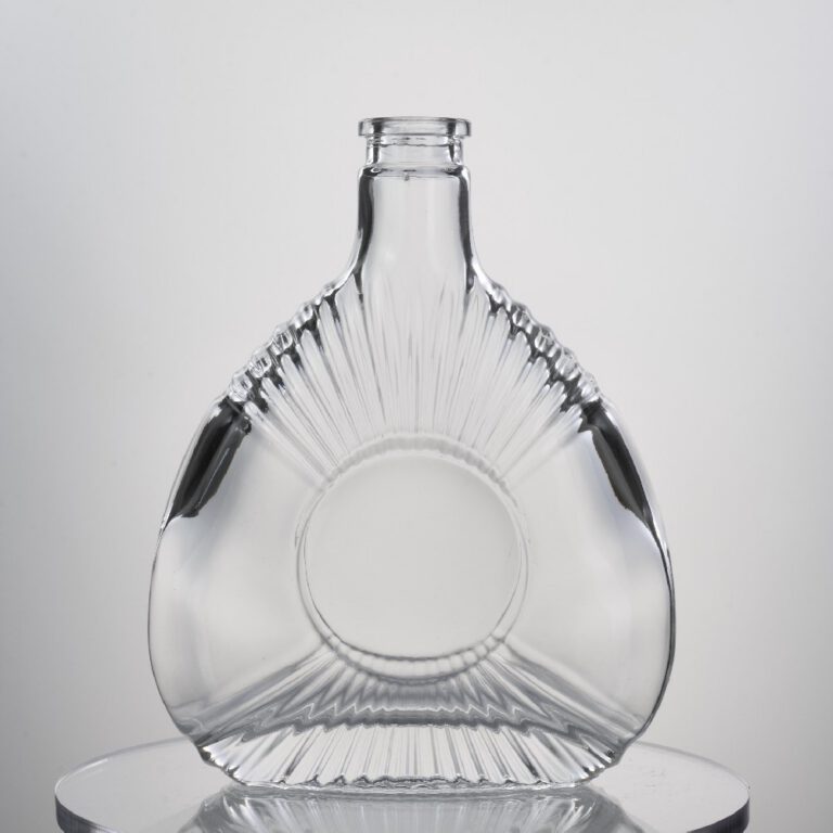 Customization Glass Bottle Is Grand And Luxurious