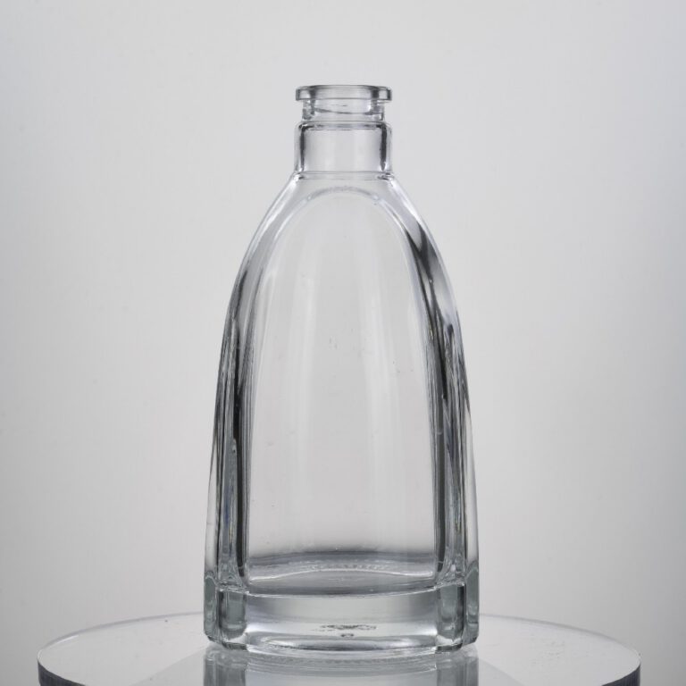 Customization Glass Bottle Is Grand And Luxurious