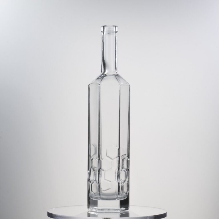 500ML 620g Empty Personalized Glass Bottle For Spirits