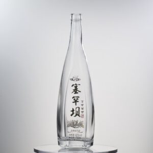 700ML 680g OEM/ODM Different Sizes Glass Bottle For Vodka