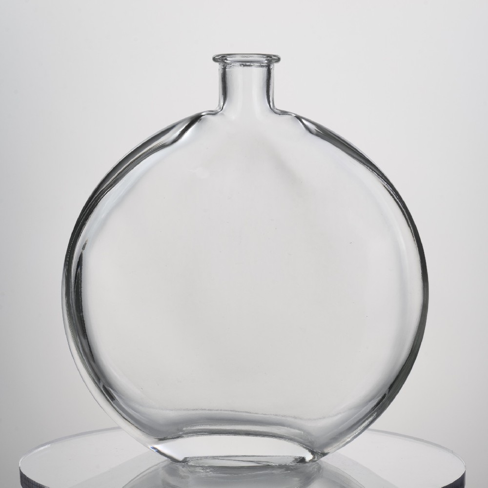 500ML 580g Decoration Custom Shaped Glass Bottle For Gin Brandy
