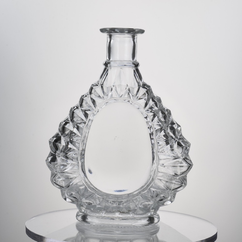 700ML 580g OEM/ODM Different Sizes Glass Bottle For Vodka