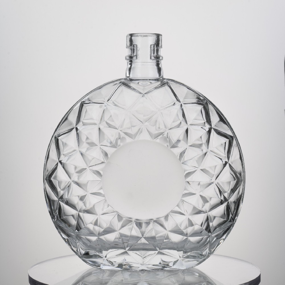 700ML 10500g Decoration Custom Shaped Glass Bottle For Gin Brandy