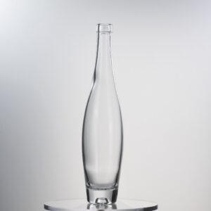 500ML 620g Customizable Elegant Glass Bottle For Spirits