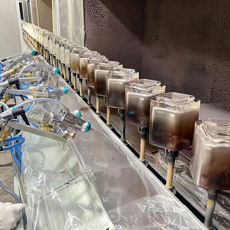 Glass bottle decoration coating and spraying process